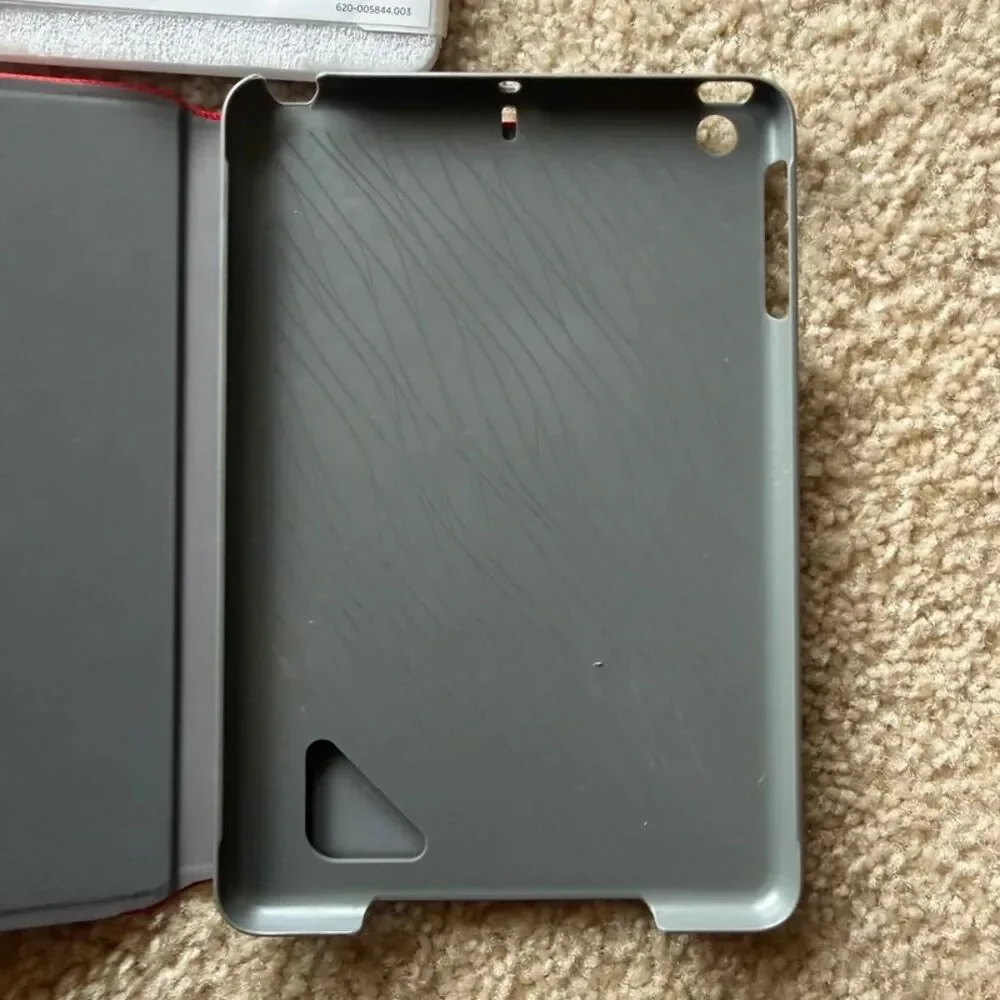 Logitech Hinge Case for iPad mini, 2 and 3.